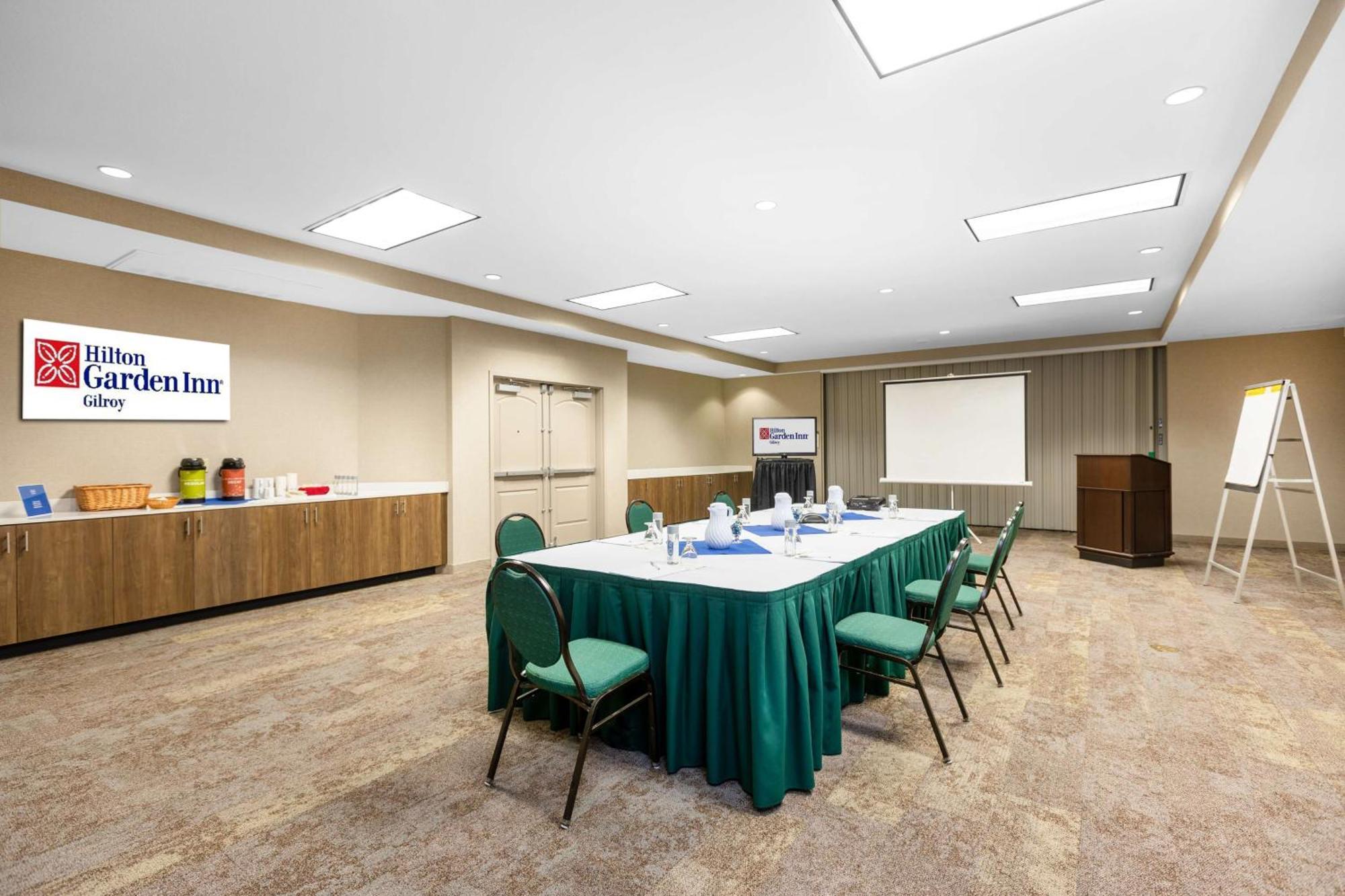 Hilton Garden Inn Gilroy Exterior foto